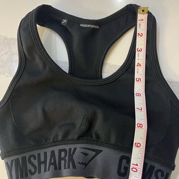 Gymshark Sports Bra - Picture 5 of 6